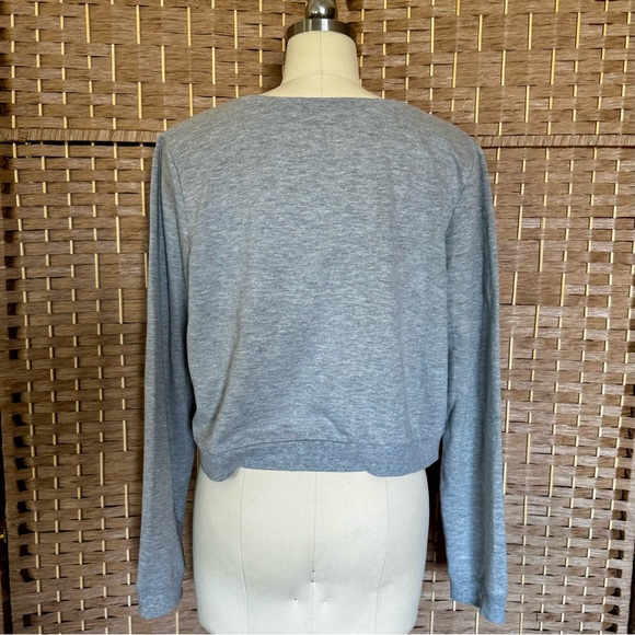 Heather gray Rebellious One cropped sweatshirt JUNIORS L-XL - Picture 6 of 12